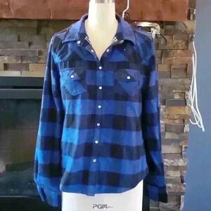 Flannel snap shirt